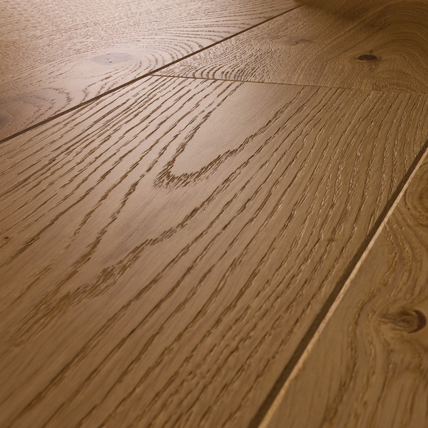 Фаска вздовж довгих сторін паркетної дошки